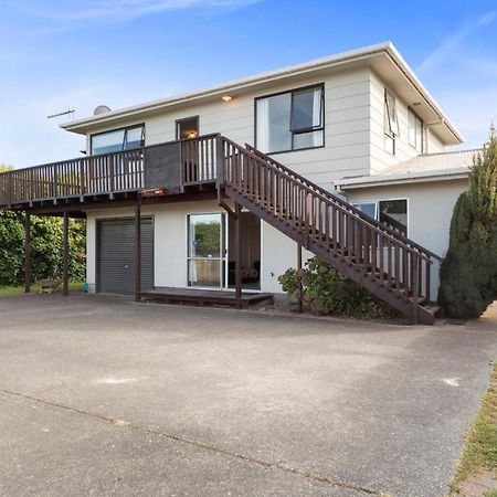Rainbow Lake House - Lake Taupo Holiday Home Kültér fotó